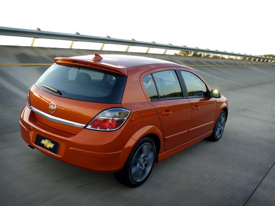  Chevrolet Vectra GT 2007 года  (фото 3 из 10)